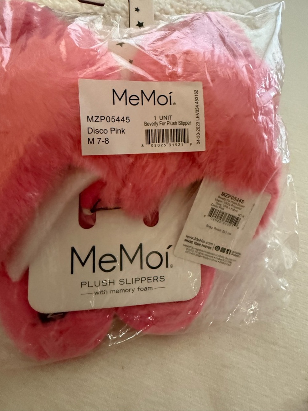MeMoi Flirty & Fun Pink Plush Party Slippers